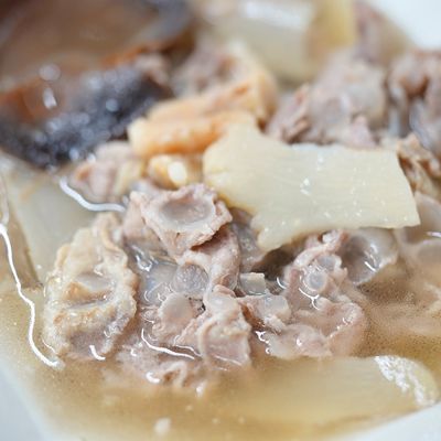 玉竹・沙参・百合根の薬膳スープ｜陳皮と豚肉：工程8