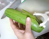沖縄の味　ヘチマ（ナーベーラー）の味噌煮作り方1写真