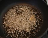 豚ひき肉と高菜炒めのレタス包☆作り方1写真