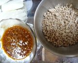 梅醤油麹で酸っぱ甘味噌ゴーヤのそぼろ炒め作り方3写真