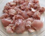 夏野菜☆オクラと鶏肉のガンボスープ作り方1写真