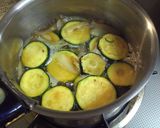 鶏もも肉のカリカリ焼き～ズッキーニソース作り方5写真