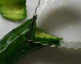 お弁当に☆ｷｭｳﾘの葉っぱ☆作り方1写真