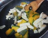 カボチャとエリンギのにんにく炒め作り方3写真