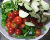 夏野菜の簡単スパイシー炒め物作り方1写真