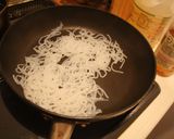 白滝で☆五目あんかけ焼きそば作り方2写真