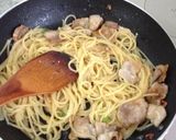 フライパンひとつ！ねぎ塩豚の温玉パスタ作り方4写真
