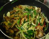 ■鶏肉とニラもやしの中華風炒め物■作り方5写真