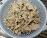 豚こまときゅうりのおろしのタレ合え。作り方1写真