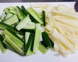 ひき肉とじゃがきゅうりの韓国風ピリ辛炒め作り方1写真