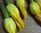 クリームチーズIN花ズッキーニの天ぷら作り方3写真
