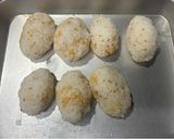 お弁当のお供に肉巻きおにぎり作り方1写真