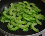 Wかつお出汁のゴーヤ炒め作り方5写真