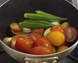 ズッキーニと夏野菜のあっさり洋風煮物♪作り方7写真