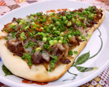 ♔すき焼き牛肉とごぼうのネギのせピザ♔作り方4写真