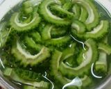 簡単☆ゴーヤとツナのにんにく醤油パスタ作り方1写真