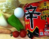 フライパンだけで作る辛ラーメンの二毛作作り方1写真