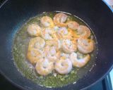 アボカドとエビのパスタ　バジリコ風味作り方3写真