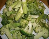 冷たい前菜：エビと野菜のコンソメゼリー作り方2写真