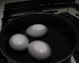 茹で卵を作ろう！お水だけ用意してね★作り方1写真