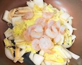 白菜とエビのコンソメバター煮作り方3写真