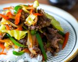 お肉少なめでも野菜が摂れるプルコギ丼作り方6写真