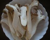 えりんぎと青唐辛子の炒め物作り方1写真