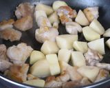 鶏肉とじゃがいものバター醤油焼き作り方2写真