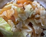 ごま油香る！薄切り豚・キャベツ・ほうれん草の鍋🍲作り方3写真