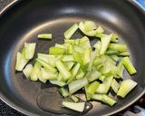 鶏肉とチンゲン菜の梅炒め作り方8写真