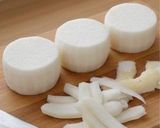 胃に優しい「とろとろ大根と鶏そぼろ煮」作り方2写真