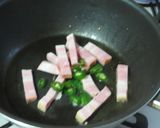 夏野菜とベーコンのピリ辛炒めスパゲティ作り方5写真