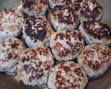 夏でもモリモリ！簡単旨辛煮込みハンバーグ作り方2写真