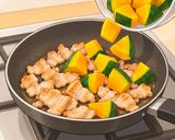 豚肉とかぼちゃの甘辛オイスター炒め作り方2写真