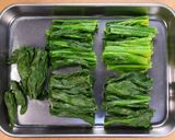 しめじとほうれん草のゴマぽんマヨ和え💖作り方1写真