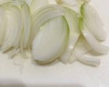 フライパンでおやぁ〜〜こどん(親子丼)作り方1写真