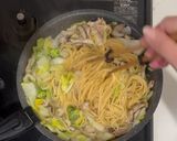 旨味凝縮！塩揉み白菜のワンパン和風パスタ作り方25写真