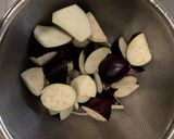 なすと豚こまのスタミナ炒め作り方1写真
