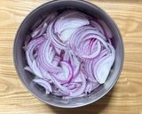 超簡単⭐︎ 和食にも合う紫玉ねぎのマリネ作り方2写真
