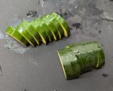 ズッキーニと卵のふわふわカレーマヨ炒め作り方1写真