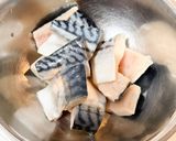 トマト缶でつくる簡単塩サバ煮込み作り方2写真