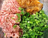 手間要らず♪ニラとなめ茸の豚つくねバーグ作り方1写真