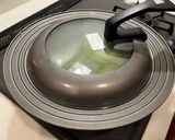 アスパラと鶏もも肉の塩麹炒め作り方7写真