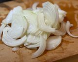 バター香る♪豚肉しめじのクリームシチュー作り方1写真