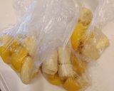 牛乳不要！桃缶とバナナだけで簡単アイス作り方3写真