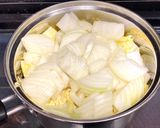 簡単！白菜と玉ねぎの煮込みスープ作り方3写真