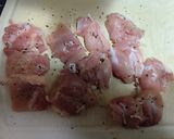 鶏もも肉のわさびマヨ作り方1写真