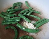 サヤインゲンの焦がしマヨ醤油炒め作り方3写真