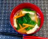 栄養満点☆油揚げ人参・ほうれん草の味噌汁作り方6写真