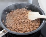 万能☆甘辛肉そぼろ【そぼろ丼・ビビンバ丼にも】作り方2写真